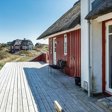 Ve238-vejers-strand-bjaergevej-7 Nyaraló